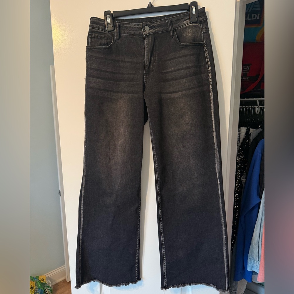 Stylish Black Flare Women's Jeans